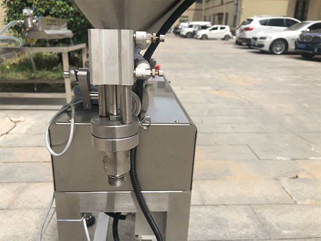 ǻԄӸwbC(j)O(sh)会(x)(ji)չʾ